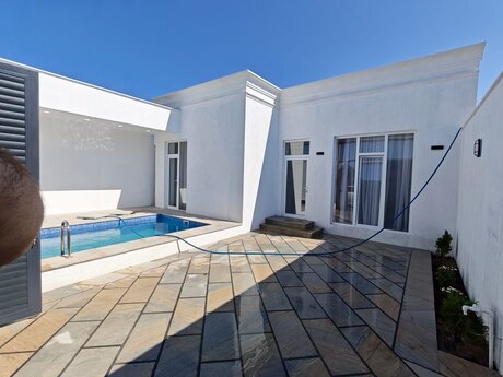2 otaq · 70 m²