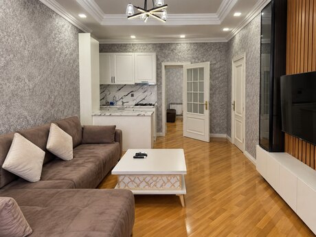 8-ci mikrorayonda 2 otaqlı yeni tikili mənzil kirayə verilir, 68 m², 900 AZN/ay, şəkil 5 / 10