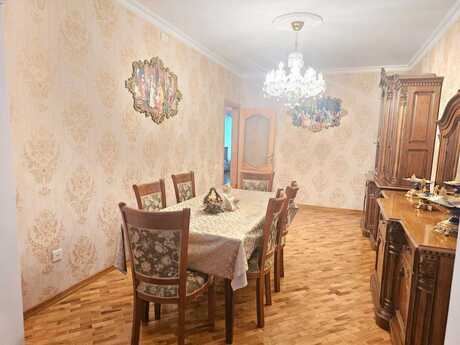 Nəsimidə 4 otaqlı köhnə tikili mənzil satılır, 84 m², 285 000 AZN, şəkil 3 / 12