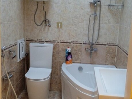2-room new-build apartment for rent in 8-ci mikrorayon, 65 m², 700 AZN/mo, photo 5 / 5