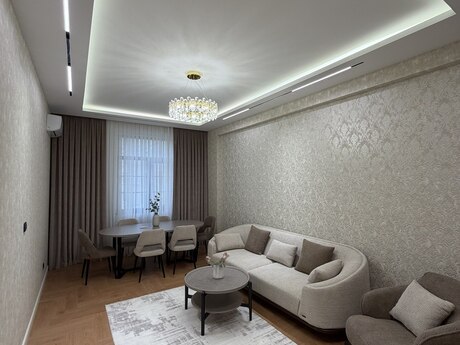 2-room new-build apartment for sale in Renessans Palace, 64 m², 328 000 AZN, photo 3 / 12