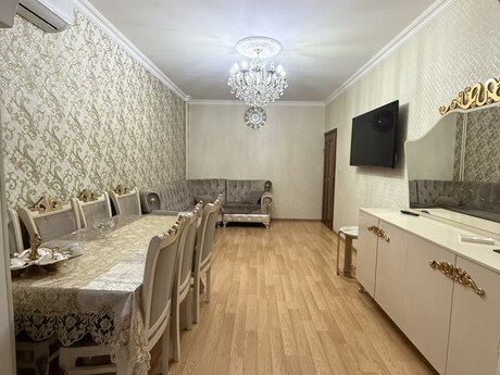 Əhmədlidə 3 otaqlı köhnə tikili mənzil satılır, 80 m², 205 000 AZN, şəkil 2 / 12