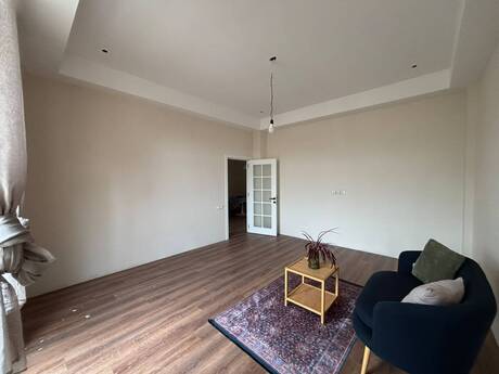 Ağ şəhərdə 3 otaqlı yeni tikili mənzil kirayə verilir, 110 m², 1 000 AZN/ay, şəkil 2 / 12