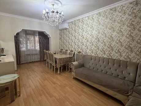 3-room old-build apartment for sale in Əhmədli, 95 m², 205 000 AZN, photo 3 / 12