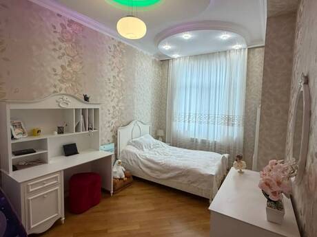 Memar Əcəmidə 3 otaqlı yeni tikili mənzil satılır, 134 m², 322 000 AZN, şəkil 5 / 12