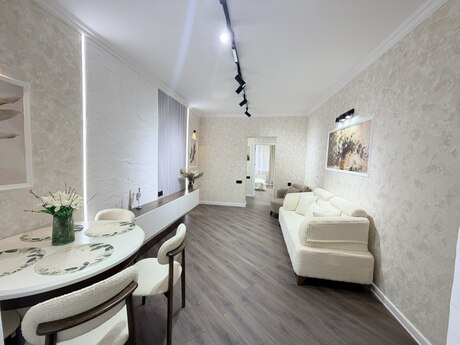 Продаётся 3-комнатная квартира в старом фонде, Xalqlar Dostluğu, 55 м², 179 000 AZN, фото 4 / 12