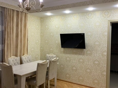 2 otaq · 50 m² · 1/3 mərtəbə, Bakıxanov