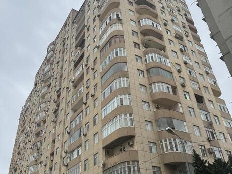 Объявление №6525086 - Баку, Ясамальский р., 3-комн., 143 м², 13/16 этаж