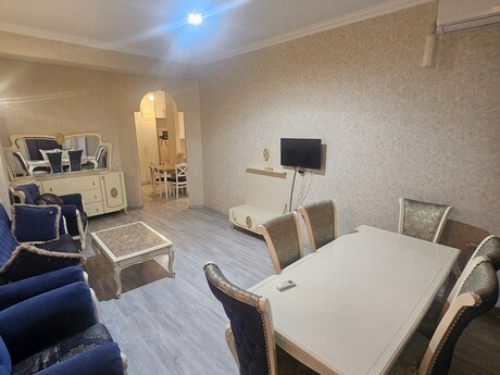 20 Yanvarda 2 otaqlı yeni tikili mənzil kirayə verilir, 70,9 m², 750 AZN/ay, şəkil 3 / 12