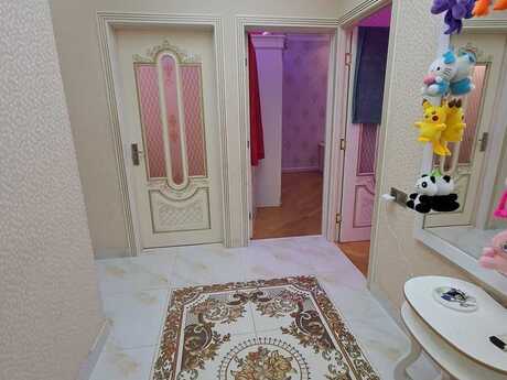 Bakıxanovda 3 otaqlı köhnə tikili mənzil kirayə verilir, 80 m², 700 AZN/ay, şəkil 3 / 12