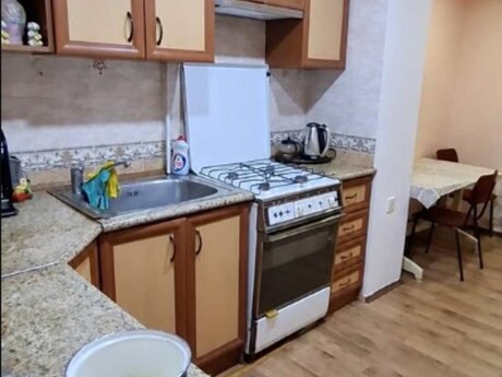 Elmlər Akademiyasında 2 otaqlı köhnə tikili mənzil kirayə verilir, 78 m², 700 AZN/ay, şəkil 4 / 5