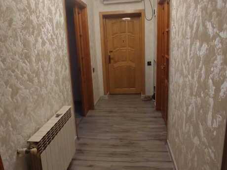 Продаётся 3-комнатная квартира в старом фонде, Neftçilər, 85 м², 208 000 AZN, фото 4 / 12