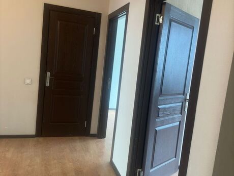 Yasamalda 4 otaqlı yeni tikili mənzil satılır, 115 m², 300 000 AZN, şəkil 2 / 12