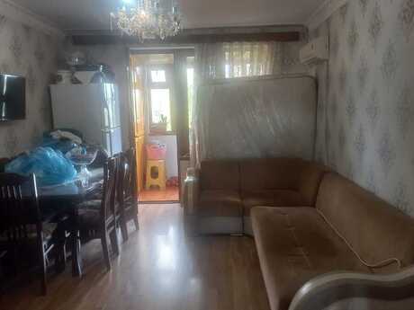Elan №6525393 - Bakı, Qara Qarayev m., 3 otaqlı, 75 m², 5/5 mərtəbə