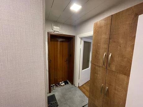 2-room old-build apartment for rent in Şah İsmayıl Xətai, 44 m², 850 AZN/mo, photo 2 / 12
