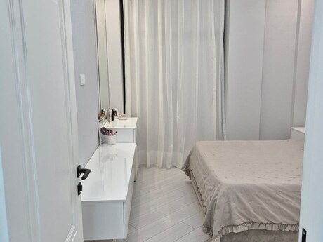 8 Noyabrda 2 otaqlı yeni tikili mənzil satılır, 61 m², 205 000 AZN, şəkil 4 / 11