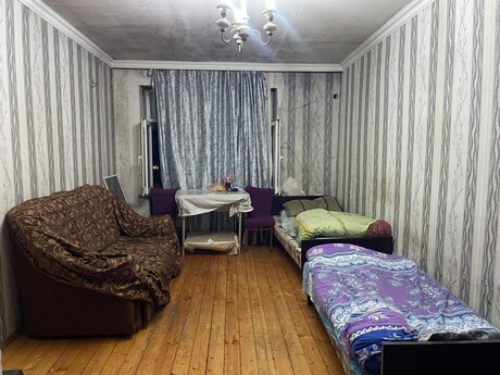 1 otaq · 50 m² · 5/5 mərtəbə, 8-ci kilometr