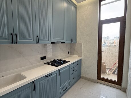 2-room new-build apartment for sale in Əhmədli Park, 85 m², 225 000 AZN, photo 5 / 12