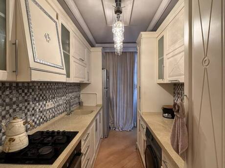 İnşaatçılarda 4 otaqlı yeni tikili mənzil satılır, 110 m², 248 000 AZN, şəkil 3 / 9