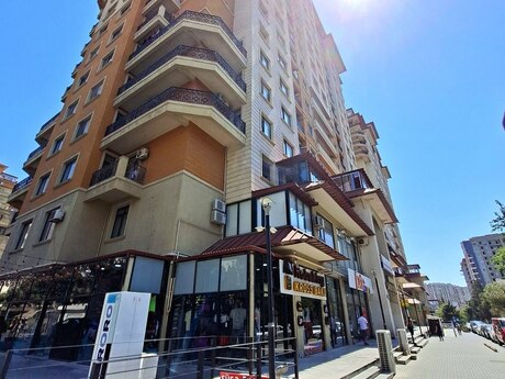 Qara Qarayevdə 2 otaqlı yeni tikili mənzil satılır, 90 m², 300 000 AZN, şəkil 2 / 9