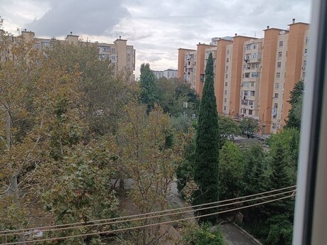 3 otaq · 80 m² · 5/9 mərtəbə, Xalqlar Dostluğu