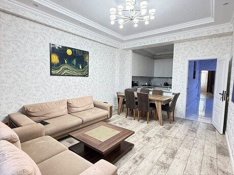 Объявление №6525624 - Баку, м. Ази Асланов, 2-комн., 85 м², 14/17 этаж