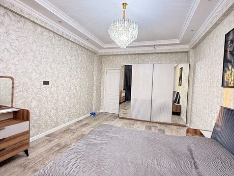 Продаётся 2-комнатная квартира в новостройке, ЖК Amal 2015, 85 м², 218 000 AZN, фото 4 / 11