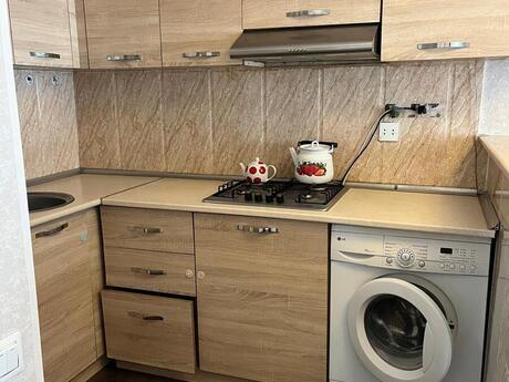 İnşaatçılarda 2 otaqlı yeni tikili mənzil kirayə verilir, 45 m², 600 AZN/ay, şəkil 4 / 11