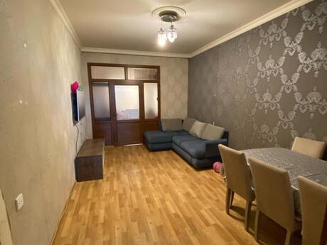 3-room old-build apartment for sale in Memar Əcəmi, 78 m², 138 000 AZN, photo 2 / 12