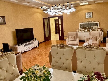 Nizamidə 4 otaqlı yeni tikili mənzil satılır, 200 m², 490 000 AZN, şəkil 4 / 12