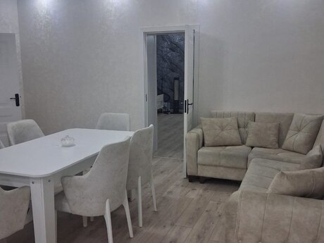 Elan №6525678 - Bakı, 20 Yanvar m., 2 otaqlı, 70 m², 2/16 mərtəbə