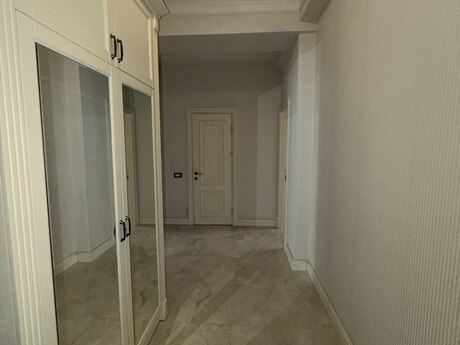 İzmir Residence kompleksində 2 otaqlı yeni tikili mənzil kirayə verilir, 100 m², 1 900 AZN/ay, şəkil 5 / 12