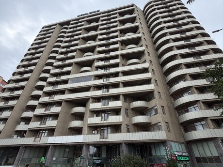 Elmlər Akademiyasında 5 otaqlı yeni tikili mənzil satılır, 193 m², 475 000 AZN, şəkil 2 / 12