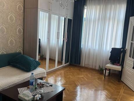 20 Yanvarda 2 otaqlı köhnə tikili mənzil satılır, 35 m², 134 000 AZN, şəkil 2 / 9