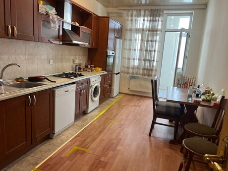 Продаётся 3-комнатная квартира в новостройке, Nizami, 160 м², 338 000 AZN, фото 4 / 8