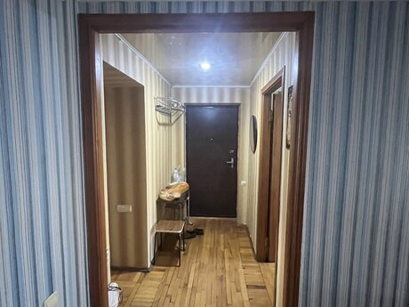 3 otaq · 99 m² · 4/5 mərtəbə, Elmlər Akademiyası
