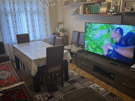 4-room old-build apartment for sale in Yeni Günəşli, 96 m², 185 000 AZN, photo 2 / 12