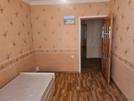 Сдаётся 4-комнатная квартира в старом фонде, Badamdar, 105 м², 780 AZN/мес, фото 4 / 12