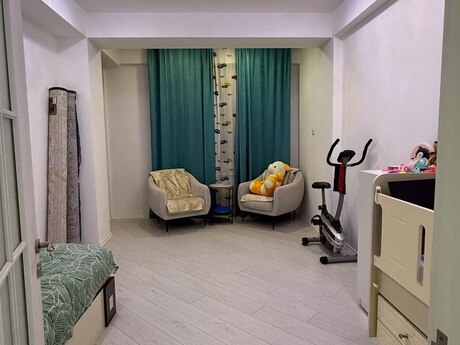 İnşaatçılarda 3 otaqlı yeni tikili mənzil satılır, 115 m², 272 000 AZN, şəkil 5 / 12