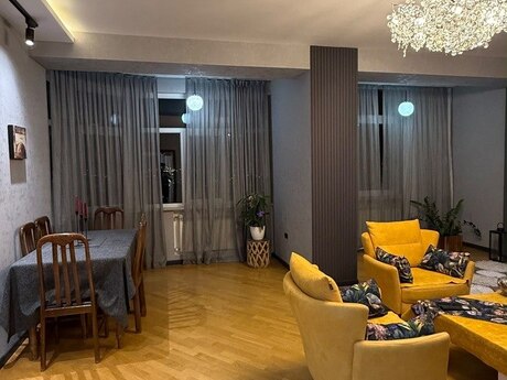 İnşaatçılarda 3 otaqlı yeni tikili mənzil satılır, 112 m², 268 000 AZN, şəkil 3 / 12