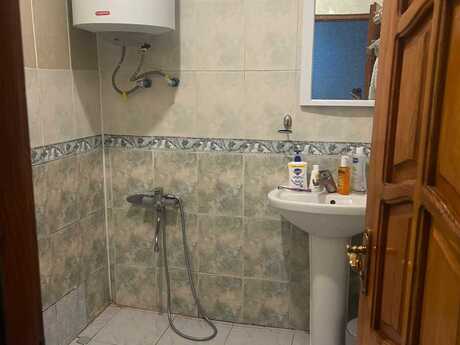 Memar Əcəmidə 2 otaqlı köhnə tikili mənzil satılır, 55 m², 150 000 AZN, şəkil 5 / 7