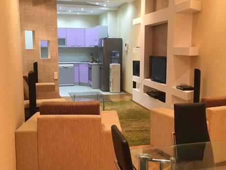 28 Mayda 2 otaqlı yeni tikili mənzil kirayə verilir, 65 m², 999 AZN/ay, şəkil 5 / 12