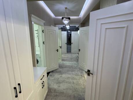 İnşaatçılarda 3 otaqlı yeni tikili mənzil kirayə verilir, 87 m², 900 AZN/ay, şəkil 5 / 8
