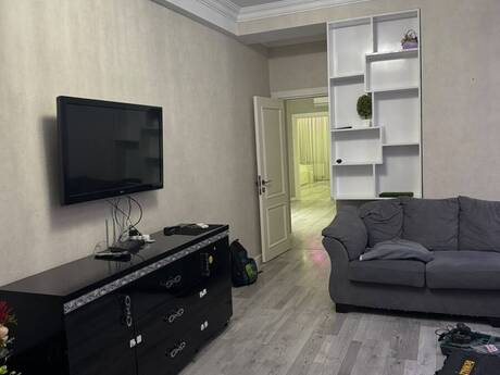 İnşaatçılarda 3 otaqlı yeni tikili mənzil kirayə verilir, 120 m², 1 100 AZN/ay, şəkil 2 / 12