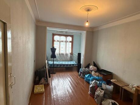 Bakıxanovda 4 otaqlı köhnə tikili mənzil satılır, 100 m², 215 000 AZN, şəkil 2 / 11