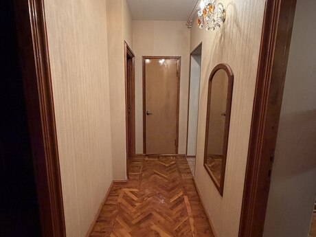 Xalqlar Dostluğunda 3 otaqlı köhnə tikili mənzil kirayə verilir, 80 m², 650 AZN/ay, şəkil 4 / 12