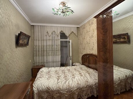 Xalqlar Dostluğunda 3 otaqlı köhnə tikili mənzil kirayə verilir, 80 m², 650 AZN/ay, şəkil 5 / 12