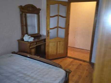 8-ci mikrorayonda 2 otaqlı köhnə tikili mənzil satılır, 65 m², 180 000 AZN, şəkil 4 / 12