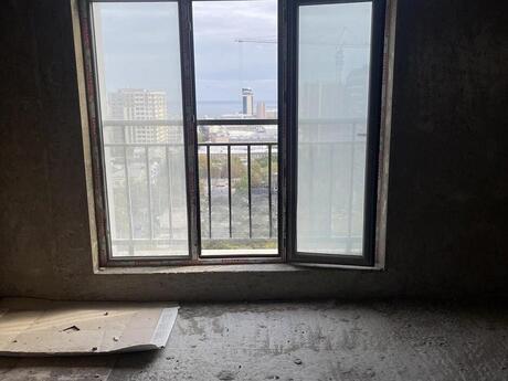 White Tower kompleksində 2 otaqlı yeni tikili mənzil satılır, 68 m², 238 000 AZN, şəkil 3 / 4