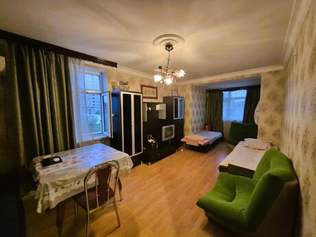 Elmlər Akademiyasında 1 otaqlı köhnə tikili mənzil satılır, 31 m², 125 000 AZN, şəkil 4 / 10